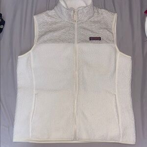 Vineyard Vines Two-Tone Vest in Gray and White-New with tags